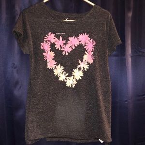 American Eagle T-shirt. Good condition